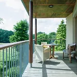 Le Manoir Du Lys ホテル