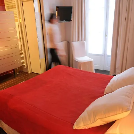 Le Manoir Du Lys, The Originals Relais Hotel