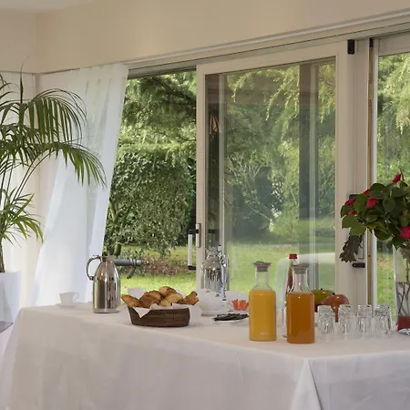 Hotel Le Manoir Du Lys