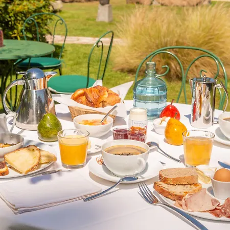 酒店 Le Manoir Du Lys 4*