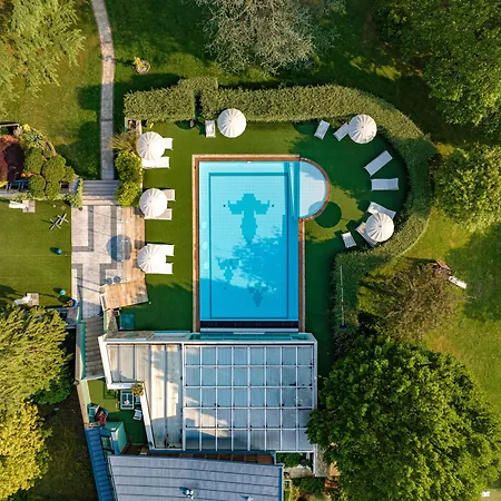 Le Manoir Du Lys Bagnoles de l'Orne Normandie