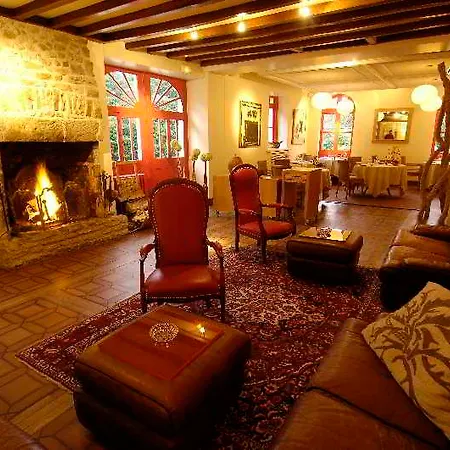 Le Manoir Du Lys Hotel 4*