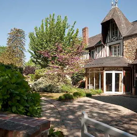 Le Manoir Du Lys 4*