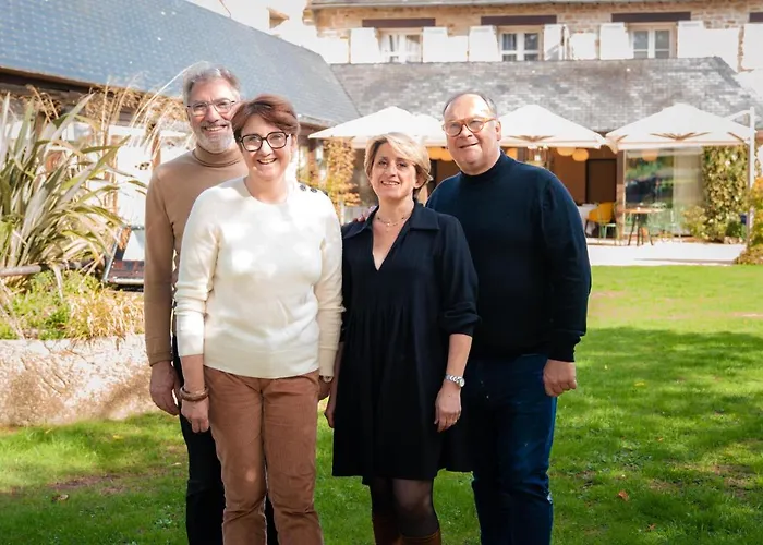 Le Manoir Du Lys Hotel 4*